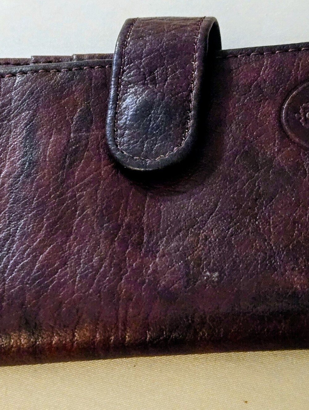Vintage Buxton Heiress Collection Marbled Burgundy Leather Snap Tab Wallet